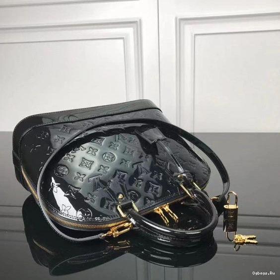 LOUIS ALMA PM VUITTON 0404